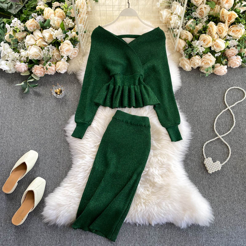 SINGRAIN Autumn Women Shiny Knitting Skirts Sets Lurex Ruffles Long Sleeves Wool Warm Sweater knitted Two Pieces Set Women: green