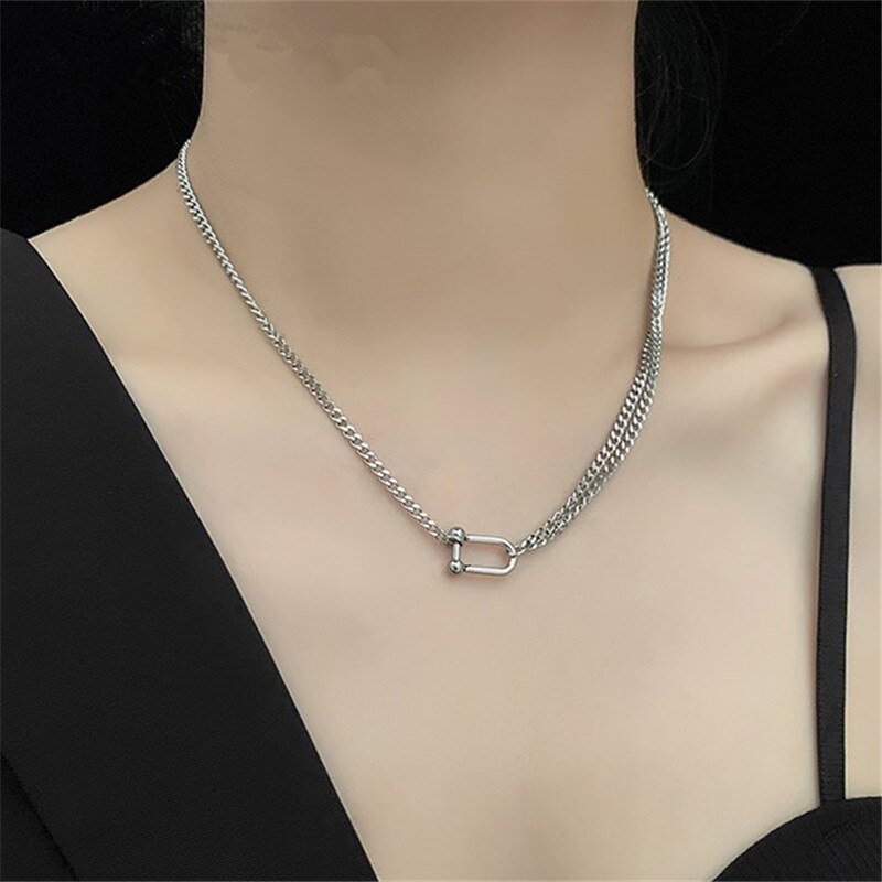 HUANZHI Gold Color Double layer Asymmetric Metal Necklace U Shape Pendant Choker Chian for Women Girls Jewelry