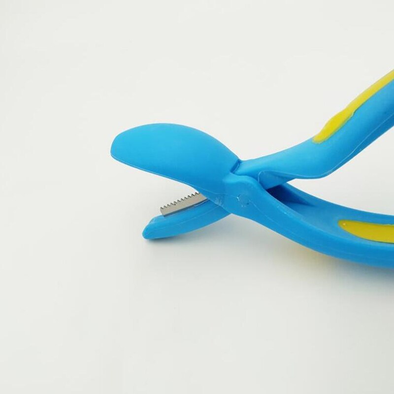 Quick Chestnut Walnut Clip Nut Cracker Sheller Walnut Pliers Metal Nuts Opener Almond Nuts Pliers Peeling Kitchen Tools Gadgets