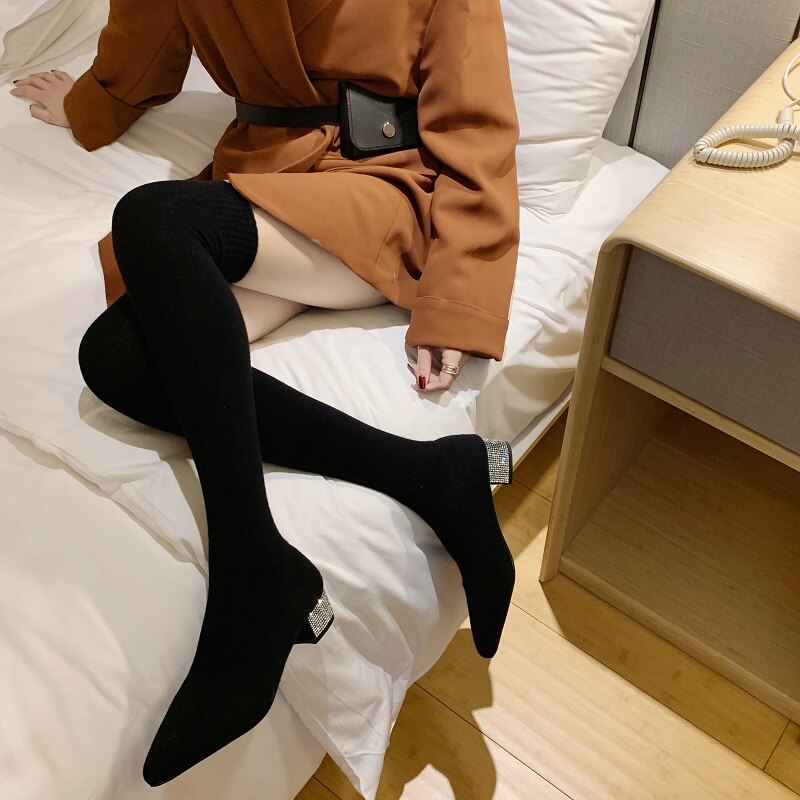 Sok lange støvler efterår vinter slip-on sok sko kvinde over knæet støvler spidse tå lår høje støvler damer slanke: Sort krystal / 6