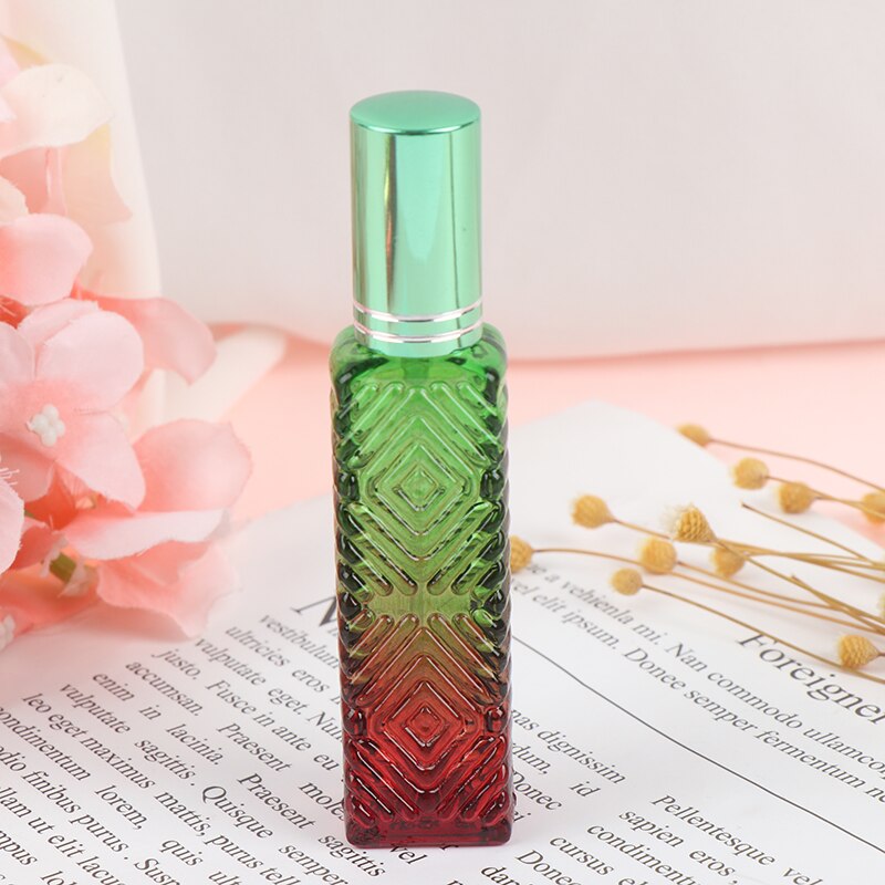 15ml Mini Fragrance Refillable Glass Vials Cosmetic Packaging Spray Bottle Colorful Square Glass Empty Perfume Bottle: green red