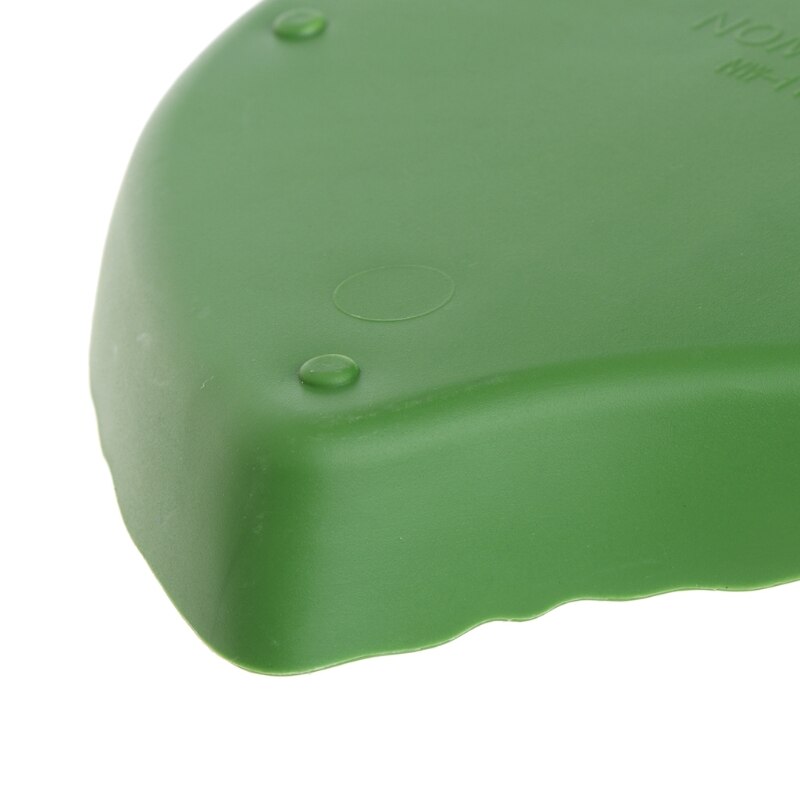 Reptile Water Food Dish Bowl Plastic Gecko Meal Worm Feeder Leaf Shape 2size