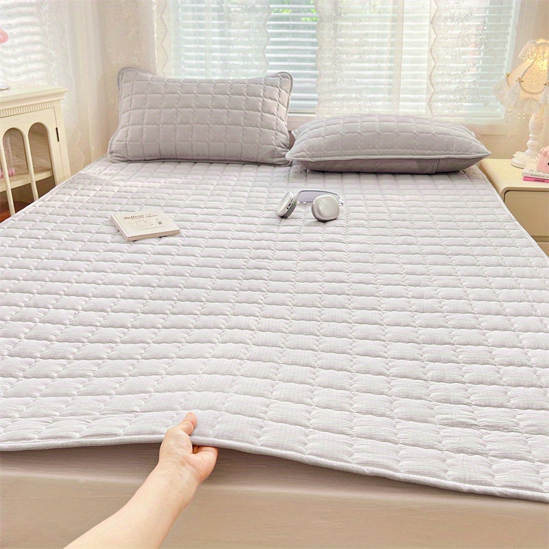 Protecteur de matelas 1 pièce, housse de matelas silencieuse et confortable, douce et respirante: 150x200cm / Gris clair
