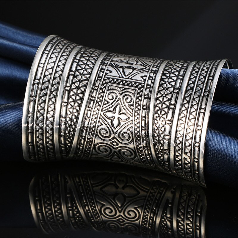 1 stück boho ethnic vintage silber farbe blume carving totem open end cuff armreif kreuz armband armbinde frauen schmuck