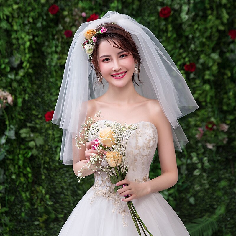 Simple Two Layers Short Tulle White Wedding Veils Cheap Ivory Bridal Veil for Bride for Mariage Wedding Accessories Comb: White