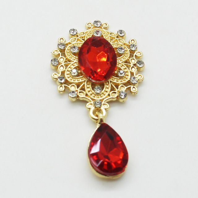 5 flache broschenanhänger, 25*45mm zarte, glänzende broschen aus goldfarbenem metall, dekorative kristall-hochzeitseinladungsideen: 15