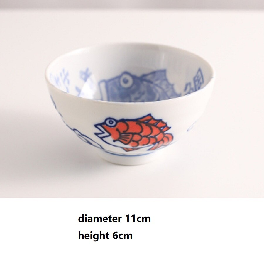 1 pc japansk skålplade keramisk skål underglasur fiskemønstret udsøgt husstand lavet i japan: Diameter 11cm