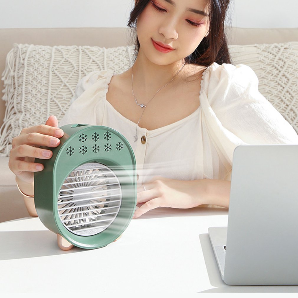 Portable Mini Conditioner 7 Colors Light Multifunction USB Plug-in Humidifier Office Home Desktop Refrigeration Fan