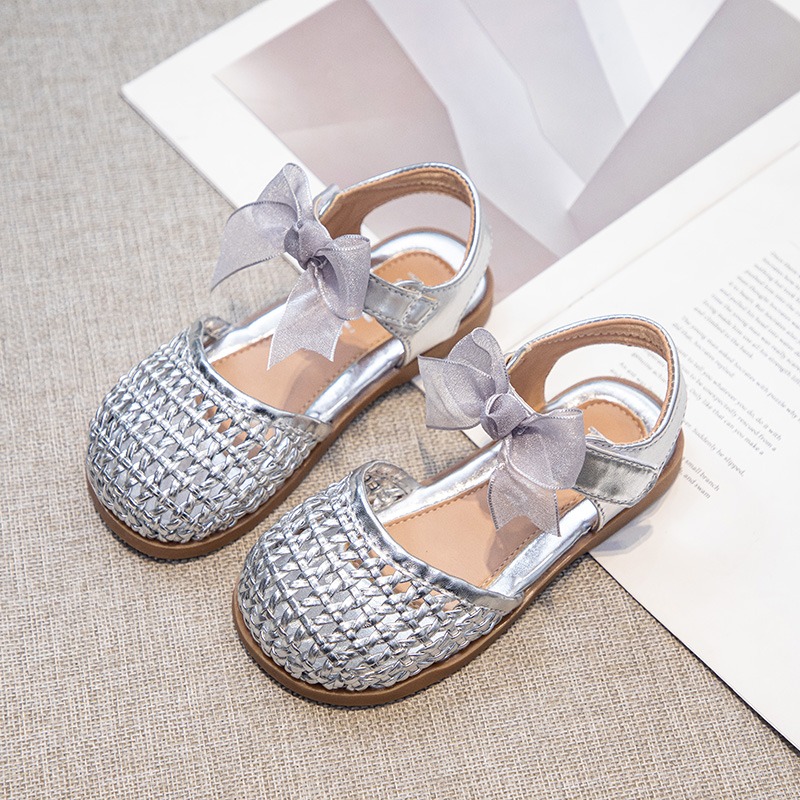 Gevlochten sandaal voor meisjes Prinses Zomerschoen Kind Zachte zool Dichte tenen Vlinder Strandschoen Kinderen Vrijetijdsschoen Beige Bruin Zilver: Zilver / 23