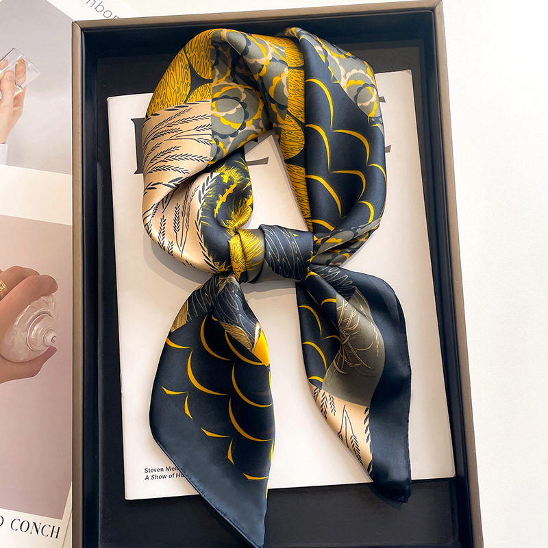 Novo luxo cavalo padrão lenço quadrado de seda das mulheres cetim macio hairband lenço escritório hijab bandana foulard saco fitas presente: Caqui