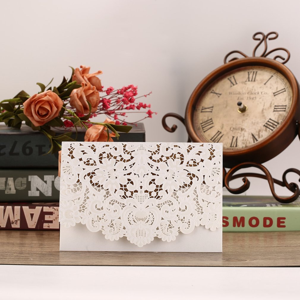 10 Pieces Foldable Invitation Card Cover Exquisite Hollow Out Bride Groom Printing for Wedding Party Use