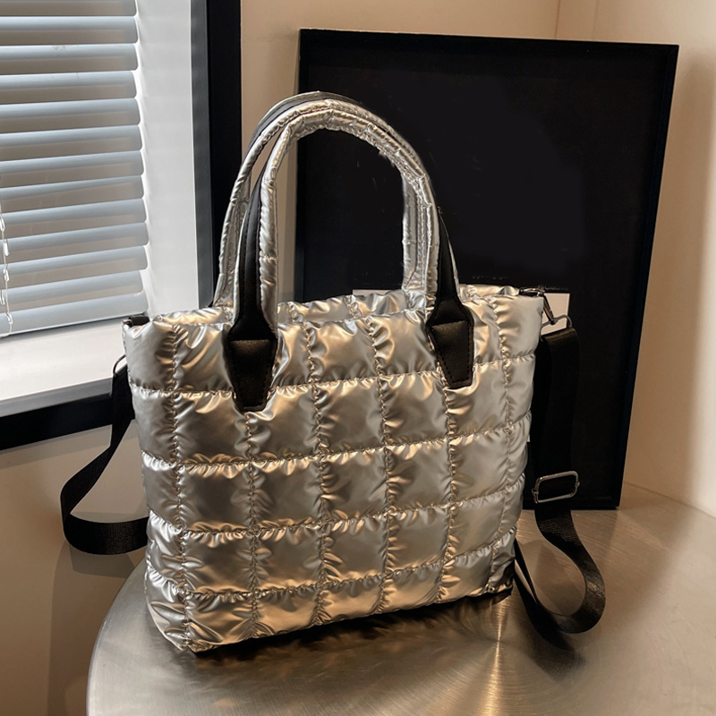 dames gezwollen draagtas PU lakleer gewatteerd groot formaat student laptop crossbody tas dames herbruikbare boodschappenschoudertas: Zilver