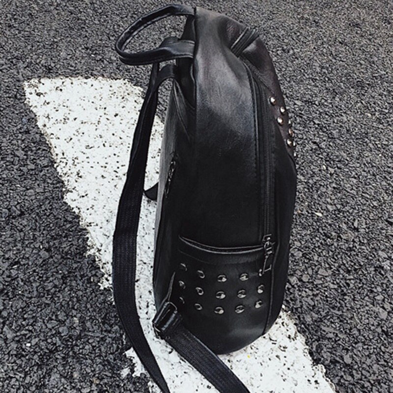 Klinknagel Versierd Vrouwen Rugzak Mode Punk Stijl Pu Leer Student Schooltas Outdoor Rugzak