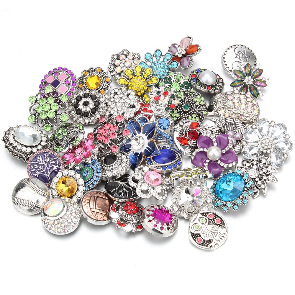 10 pz/lotto all'ingrosso Snap gioielli MIX metallo scatta strass fiore 18mm bottoni a pressione misura in pelle Snap braccialetto del braccialetto