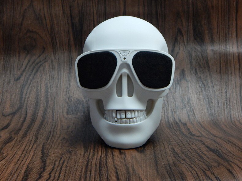 Ghost Skull Shape Plastic Metallic Wireless Bluetooth Speaker Sunglass NFC Skull Speaker Mobile Subwoofer Multipurpose Speaker