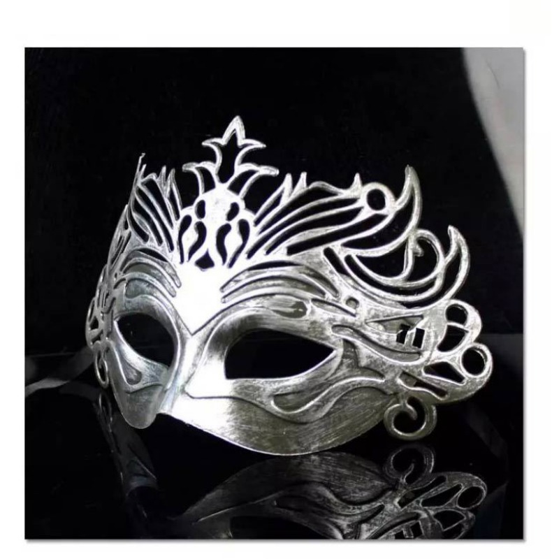 Vintage Party Mask Venetian Masquerade Half Face Masks Halloween Carnival Cosplay Costume