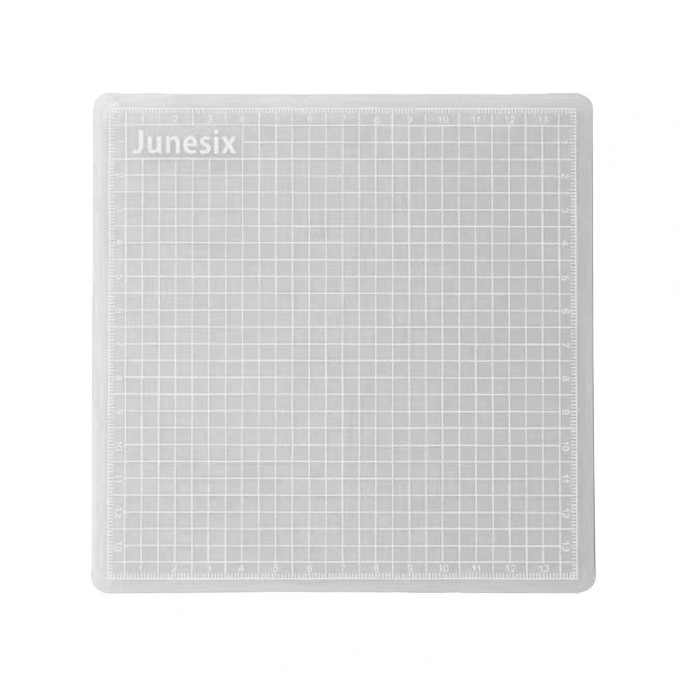 Gridded Cutting Board Durable Thickened Non-Slip Multi-Use Sturdy Cutting Board for Sewing Cutting Mat Gridded Cutting Mat: 15cm