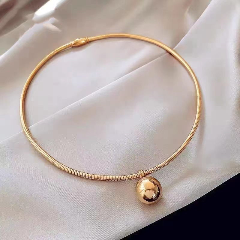 2025 Ronde Bal Hanger Rvs Chockers Draaimomenten Sexy Overdreven Ketting Van Koreaanse Vrouwen Mode-sieraden Voor Gifl