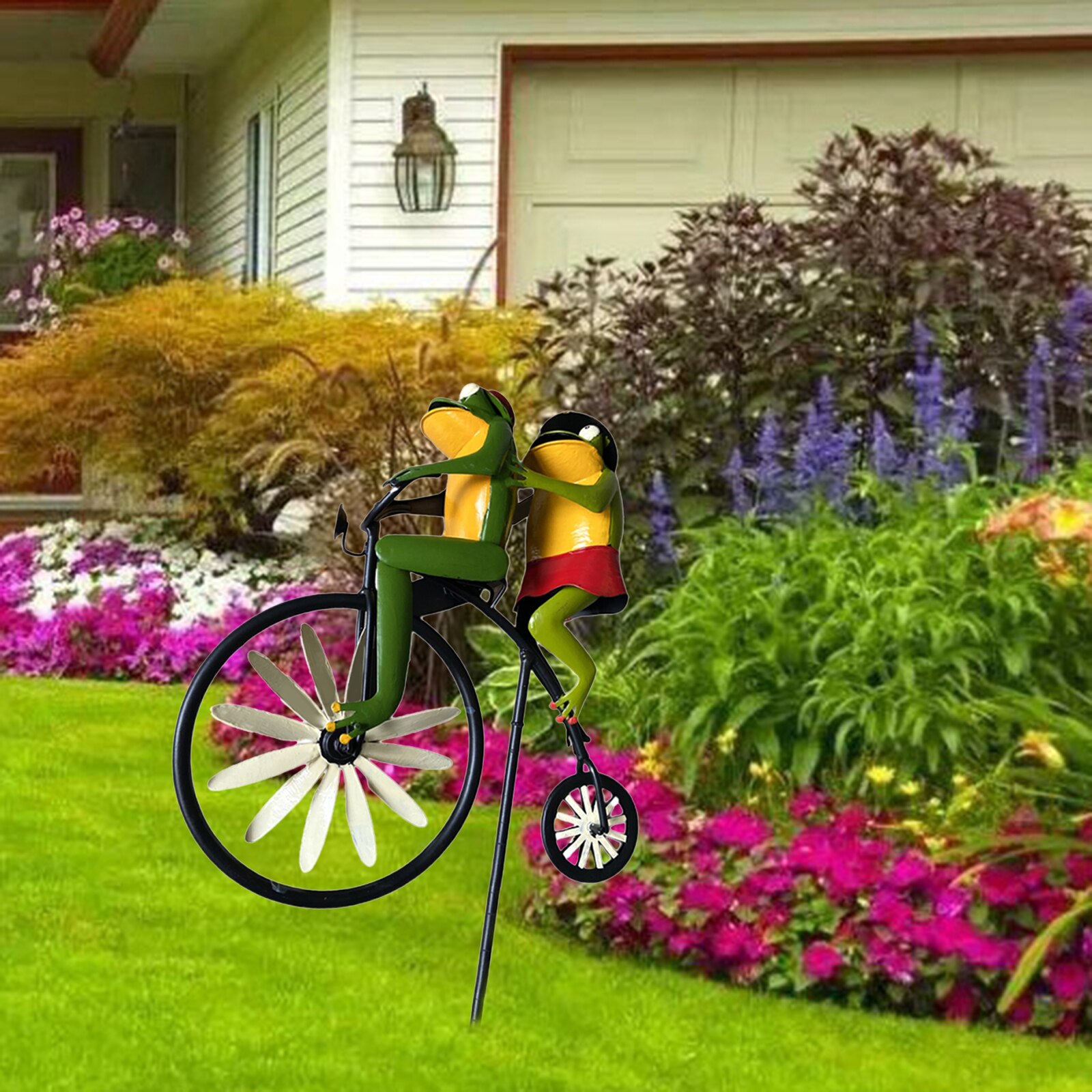 Retro Bike Wind Spinner Metal Frog Riding Windmill Backyard Decoration