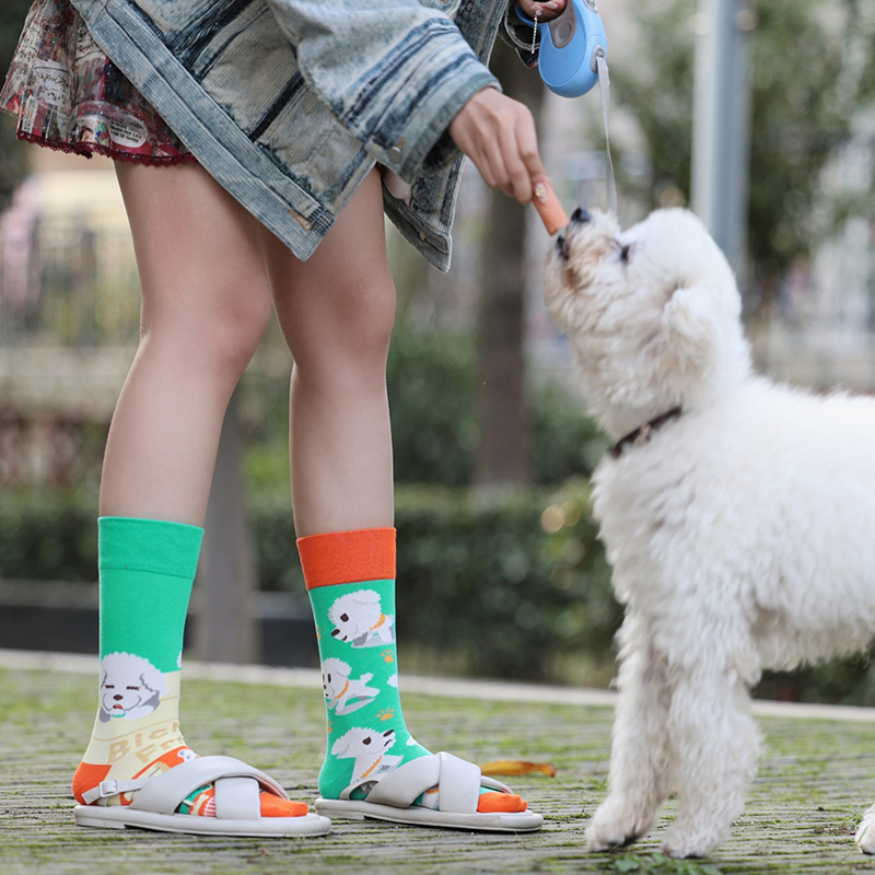 Nueva AB asimétrico Pato Mandarín calcetines para hombres y mujeres de dibujos animados divertido lindo Animal medio alto calcetines de algodón de tubo