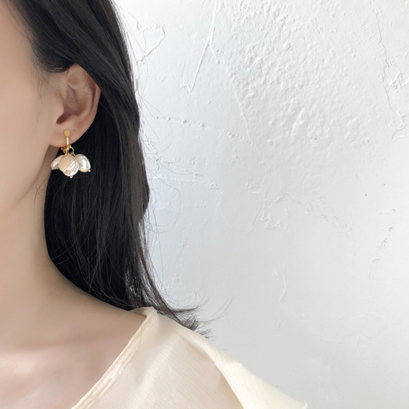 Acryl schelp clip oorbellen zonder gaatjes voor vrouwen, barokke platte parels zonder gaatjes