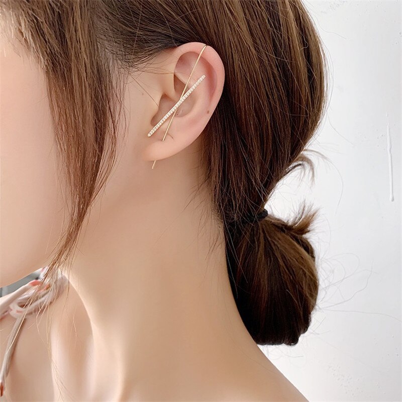 Aomu punk zirkonia strass metalen oorbel oorbellen voor vrouwen slash omringende oorschelp oorbellen op meerdere manieren te dragen: En