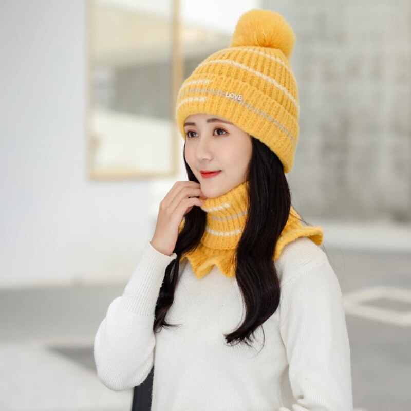 Nuovo 2020 Autunno Cappello di Inverno Della Sciarpa Per le donne più di velluto cappello caldo di modo dolce cappello di lana Sciarpa set ciclismo antivento cappello: yellow