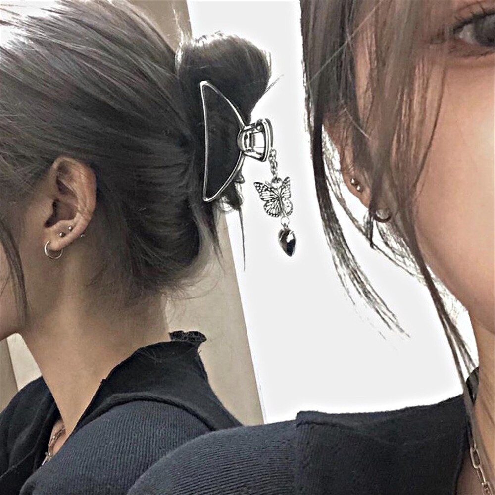 Cosysail Kpop Jahrgang Hohl Schmetterling Liebe Anhänger Haar Clip für Kühle Egirl Lange Quaste Metall Haarnadel Kopfschmuck Schmuck