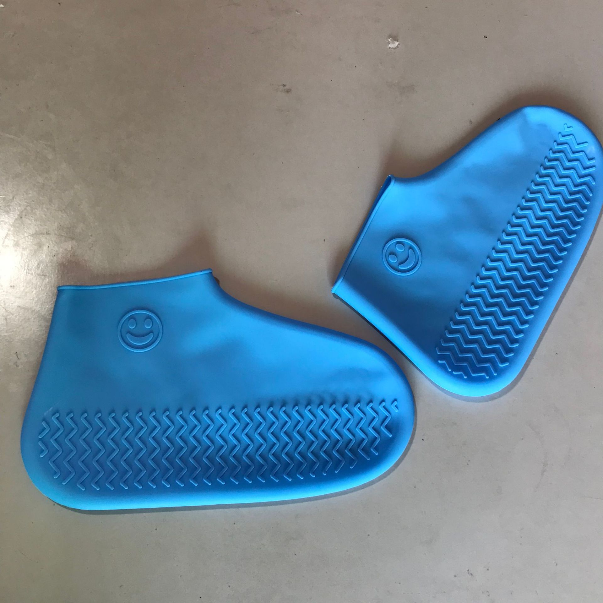 Pokrowiec na buty lateksowe silikonowe kalosze osłony na buty wielokrotnego użytku zewnętrzne wodoodporne pogrubienie antypoślizgowa nakładka ochronna na buty Protect: blue / M