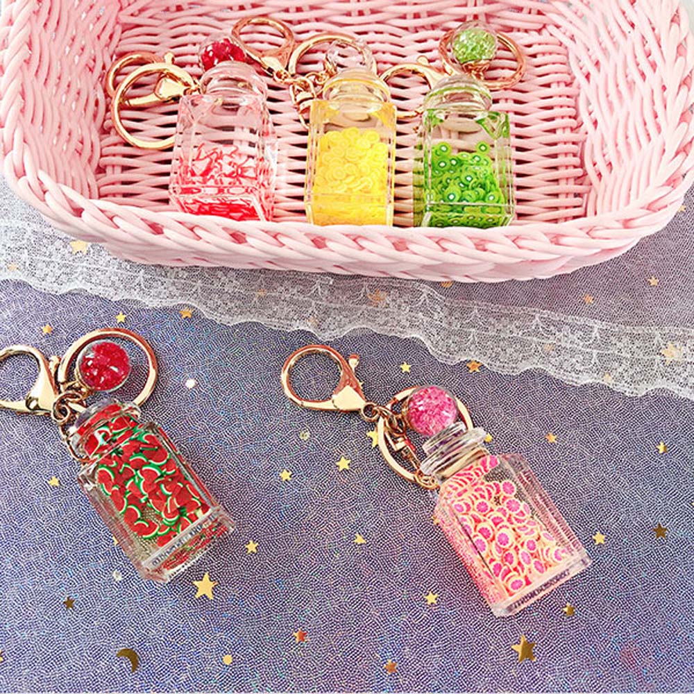1 pcs Quicksand Bottle Glitter Key Chain Cartoon Liquid Floating Fruit Keychain Keyring Backpack Pendant for Women