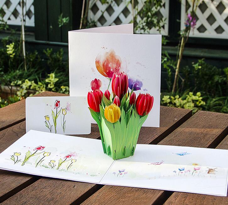 3d pop up-kort tulipaner blomster lykønskningskort til mors dag fødselsdag valentinsdag: J