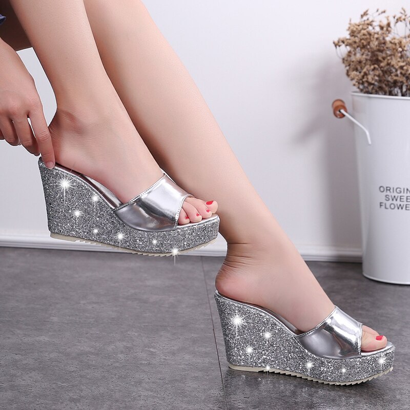 Bling Bling Slippers High Heel Female Sequins Fashionable Women Wedges Platform Summer Shoes Peep Toe Beach Sandals