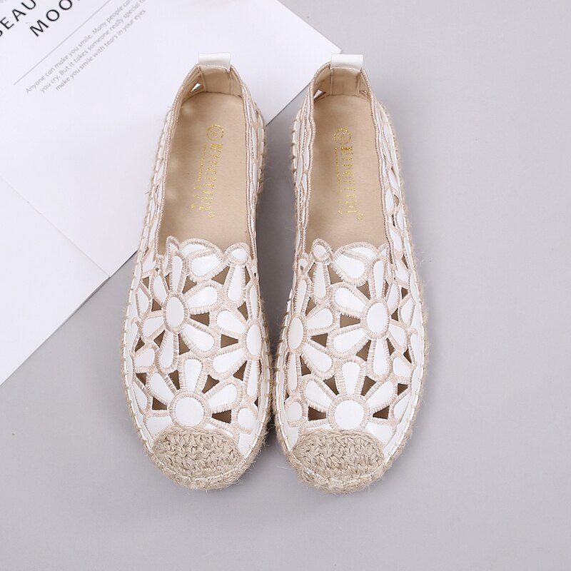 Women Straw Shoes Flat Heel Shallow Mouth Women Flower Hollow Casual Shoes Summer Flat Shoes Mujer Chaussuress