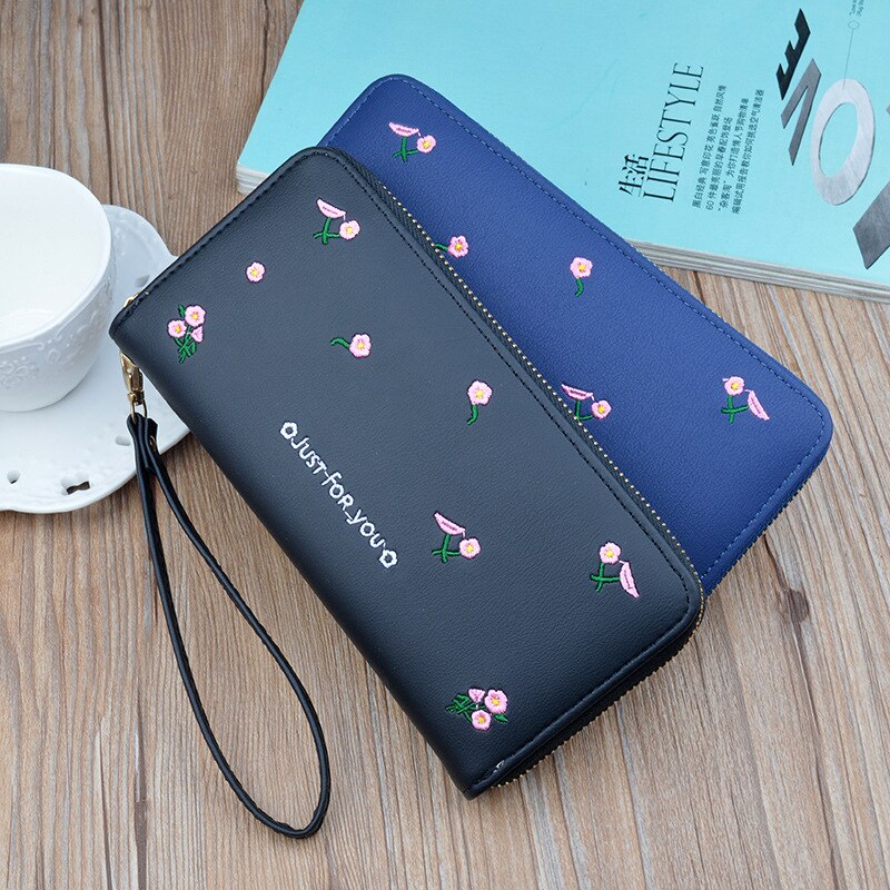 Femmes long portefeuille en cuir synthétique polyuréthane femme broderie fleur portefeuille filles kawaii pochette téléphone sac crédit porte-carte pour le nouvel an