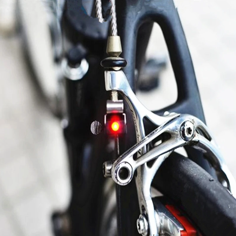 Review: fietslampje voor je benen maakt fietsen véél veiliger