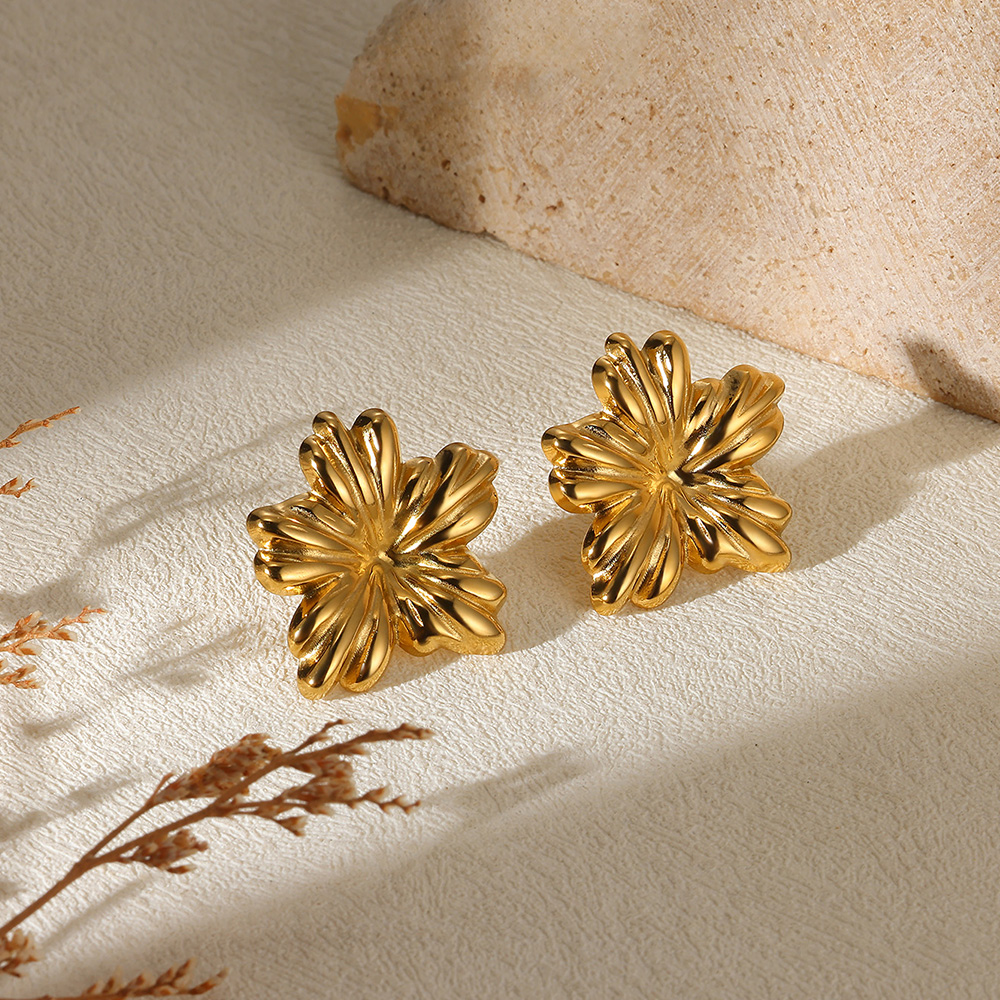 Geometric Flower Stainless Steel Earrings Women Sweet Sunflower Star Gold Color Ear Piercing Jewelry Wedding Accessories: Pure Gold Color