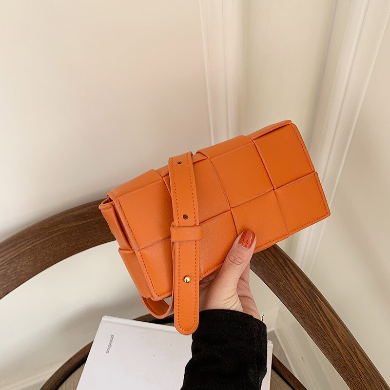 Stijl Vrouwen Effen Kleur Schoudertas Pu Lederen Crossbody Tassen Kleine Vierkante Flap Reistas Vrouwelijke Eenvoudige Bakken: Oranje