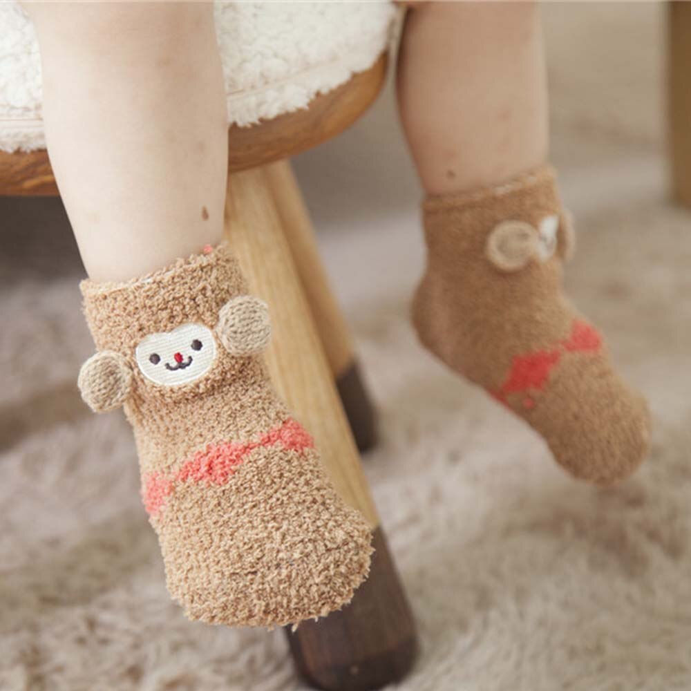 Lente En Winter Kinderen Baby Sokken Cartoon Dier Beer Katten Uil Warme Anti-slip Vloer Kind Meisje Jongen boxed Sokken