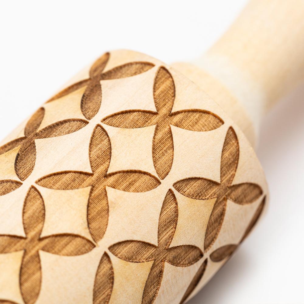 Rouleau de rouleau en bois gaufré | Bricolage, broche à rouler