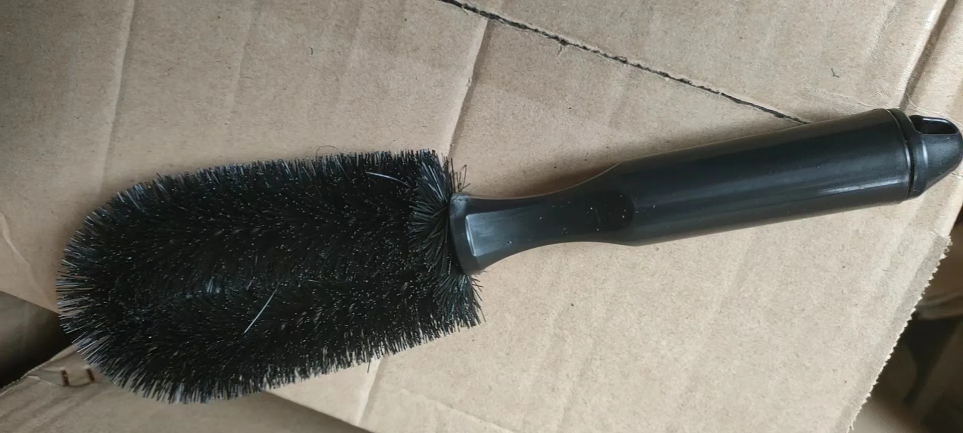 Krachtige reinigingsborstel voor autobanden en wielen Gespecialiseerde auto-schoonheidswasgereedschappen Sterke vuilverwijdering Spons/doek Br: green