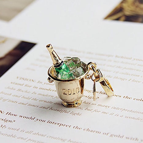 Beer Champagne bucket Charm On a Handbag Pendant For Women Jewelry key chains
