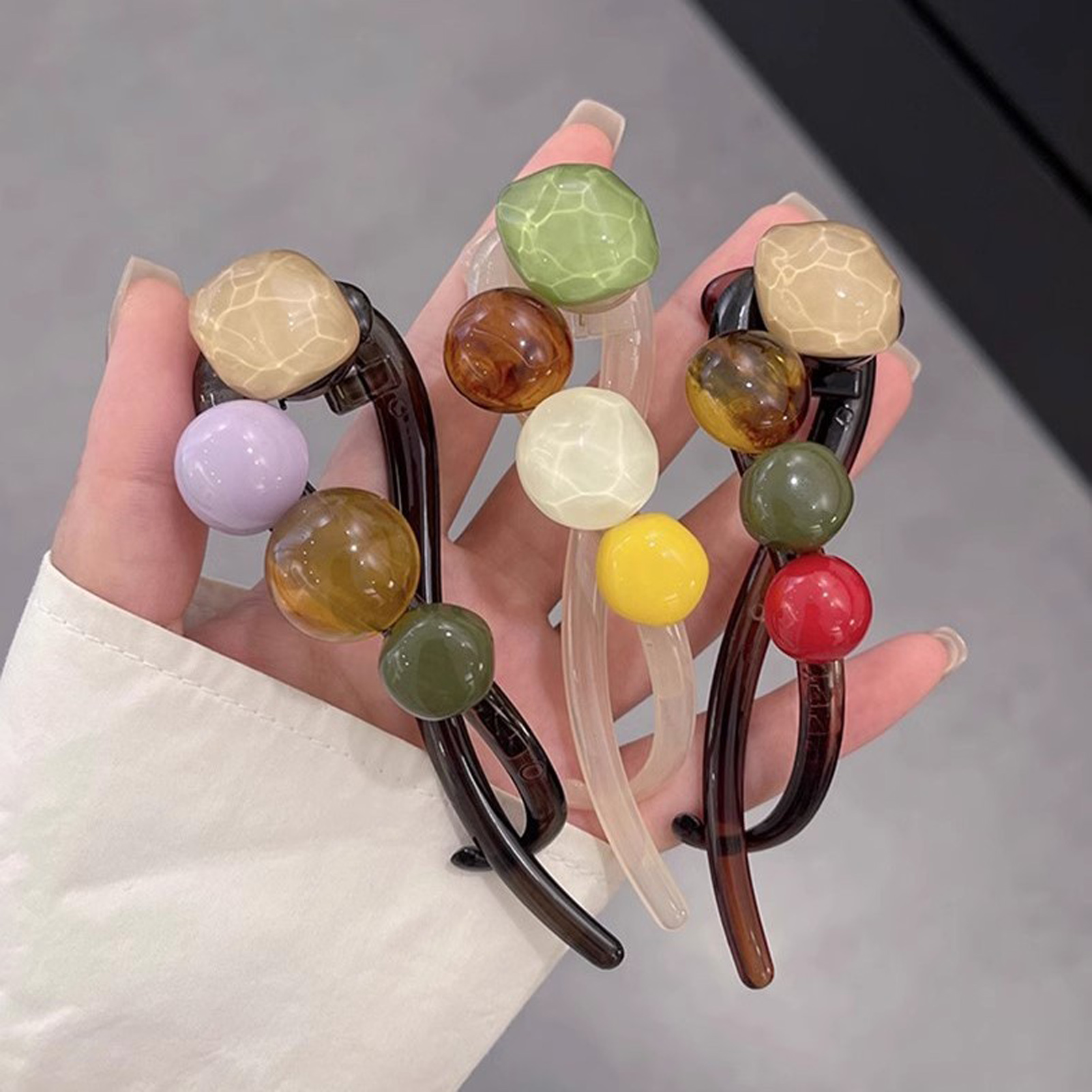Pasadores de verano para mujer, horquilla con forma de bola colorida Vintage, accesorios para el cabello de viaje para compras diarias, pinza para el cabello de tiburón grande, 1 ud.