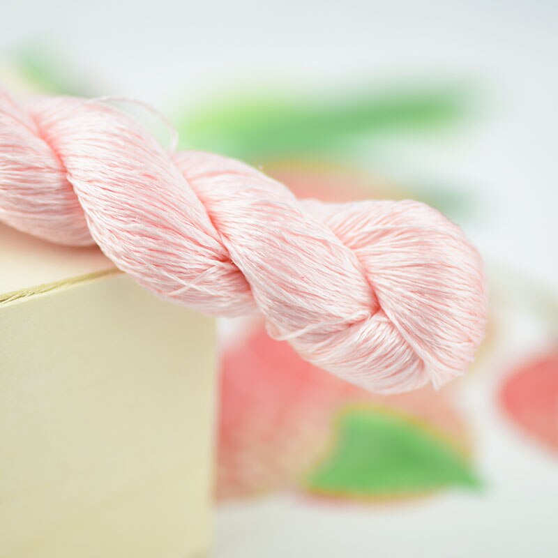 1pcs 400m 100% silk thread silk embroidery thread hand embroidery embroider cross stitch red series 13 gradient colors: 1