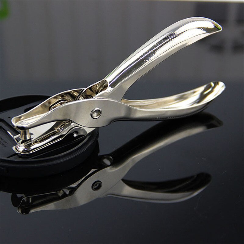 1 pc kontorsskola metall enhåls stansare hand pappers stans en hål stans tillbehör scrapbook pappers stans metall material