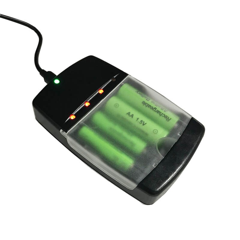 4 Slots smart alkaline Battery Charger with LED indicator for 1.5V rechargeable battery AAA AA battery fast charging usb Battery