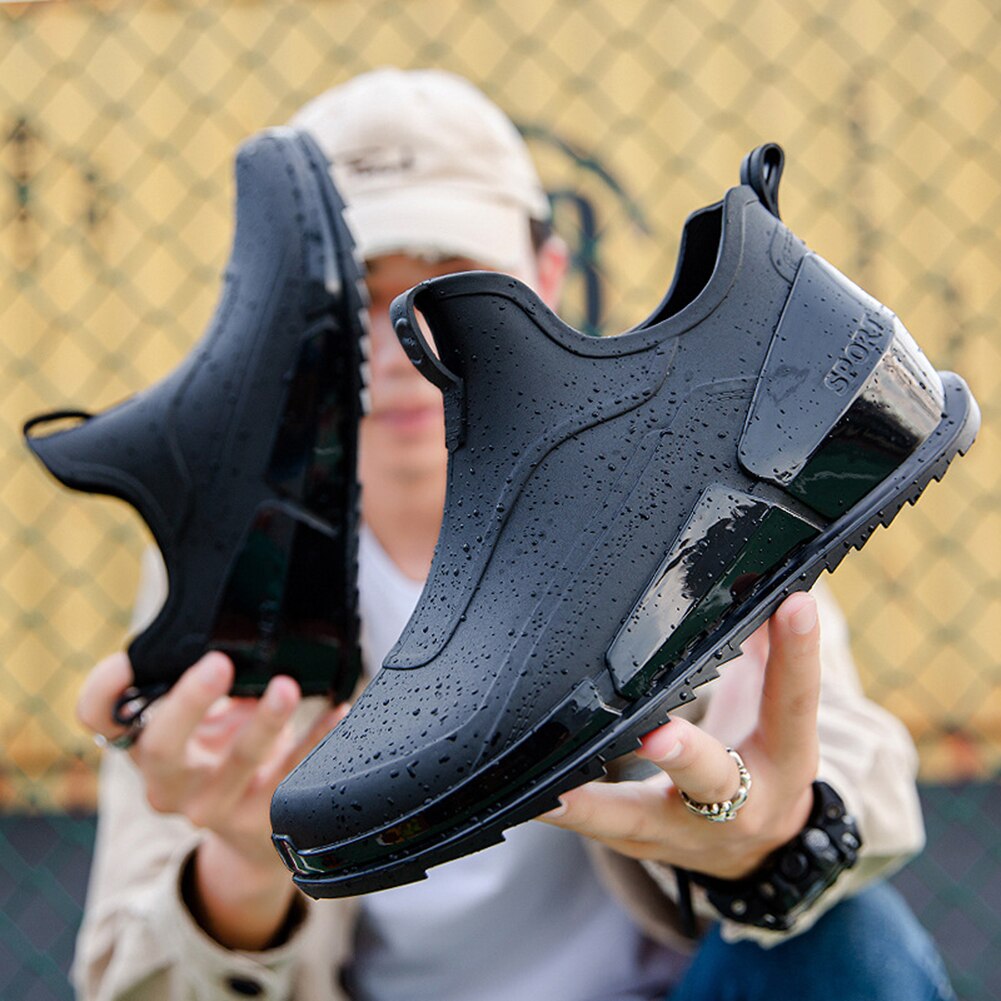 Nuove scarpe da pioggia Unisex stivali da pioggia invernali stivali da neve caldi stivali da pioggia impermeabili da uomo antiscivolo stivali da acqua da uomo stivali da lavoro in gomma