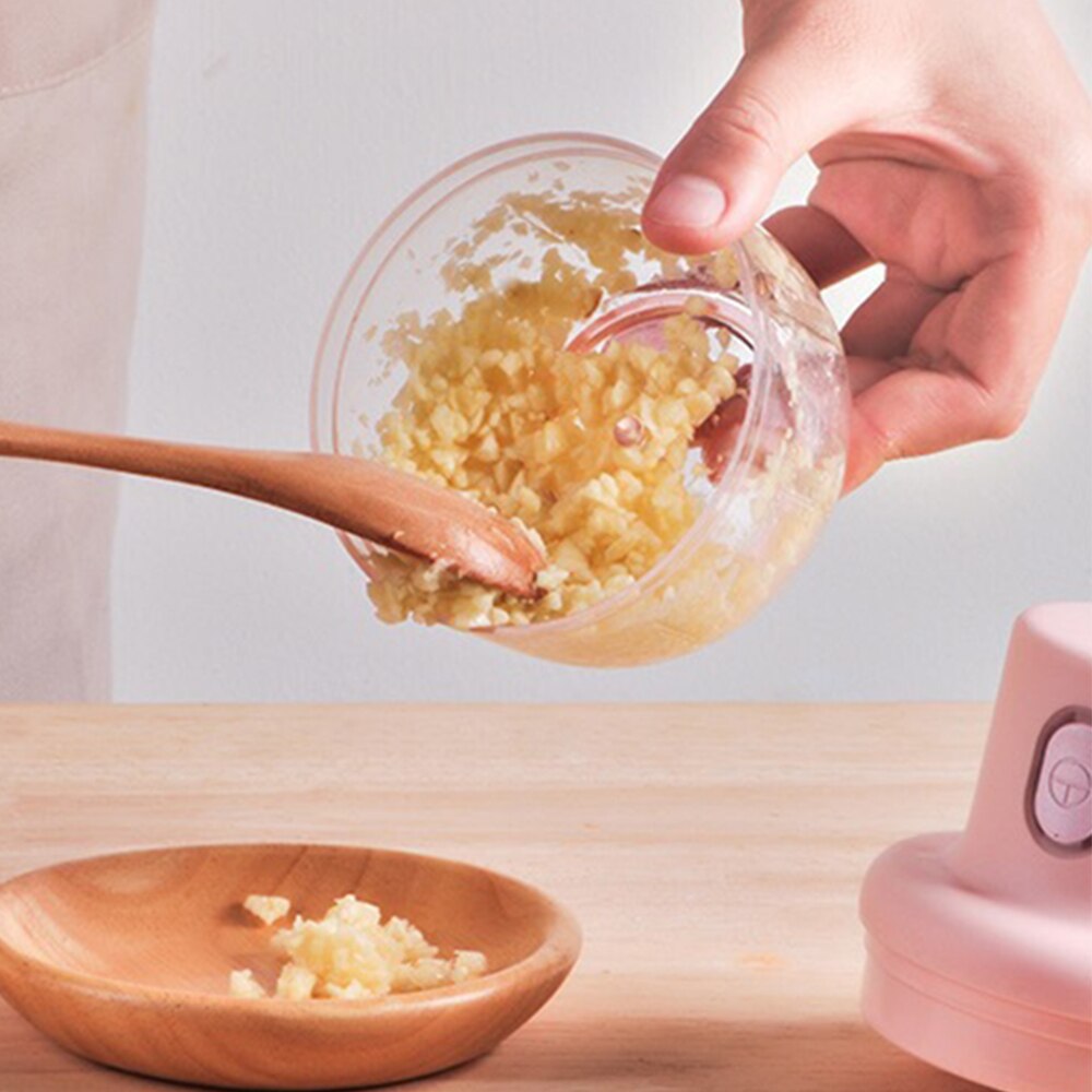 Kleine Draadloze Elektrische Knoflook Stamper Keuken Portable Groente Snijders Knoflook Artefact Materiaal Vleesmolen Voor Fruit Vlees