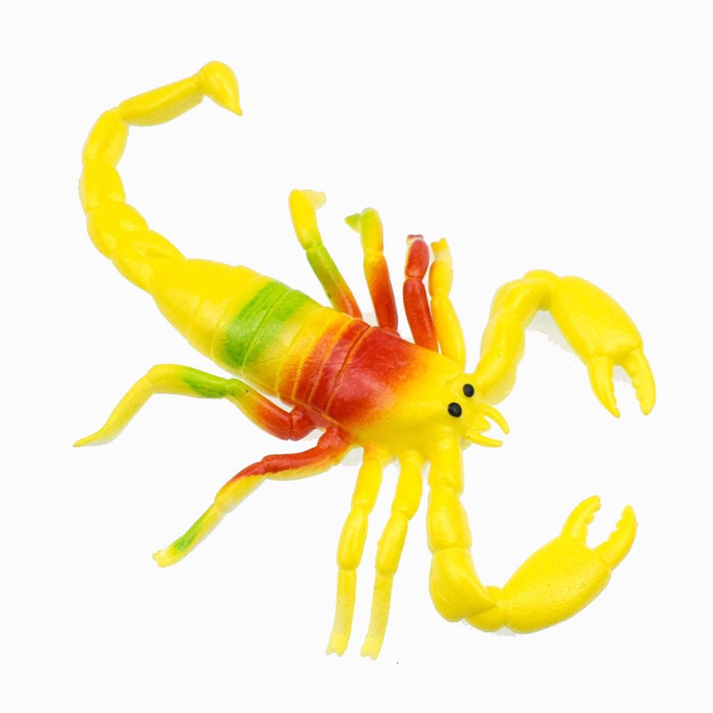 1 Piece Soft Plastic Insects Toys Model Spider Scorpion Lizard Locust Animals Figures Office Prank Toys: Green