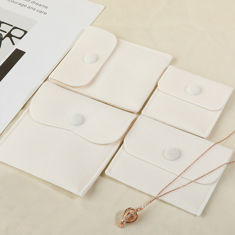 5 stuks fluwelen stoffen tassen sieraden drukknoop portemonnee zakjes voor ring armband ketting oorbellen cadeau opslag organisatie verpakking