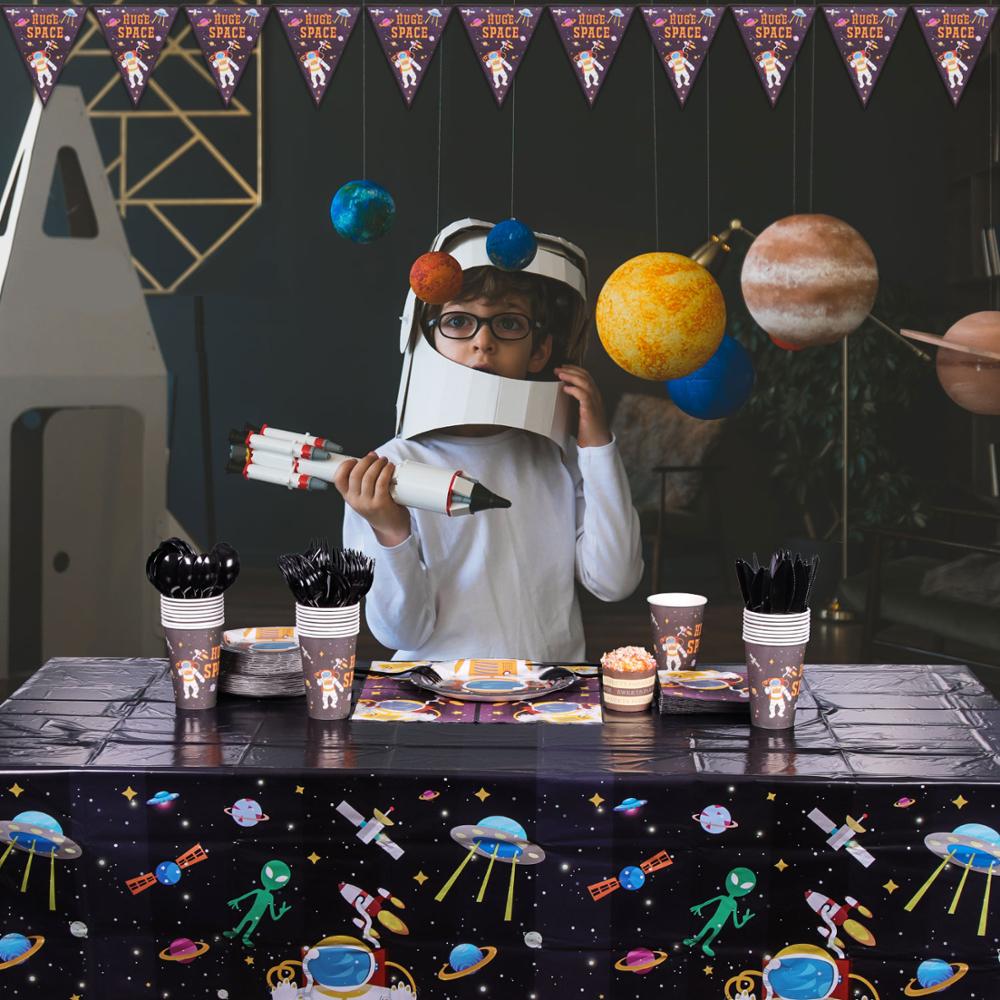 10PCS Outer Space Party Supplies disposable plate Astronaut Planet Theme Disposable Dinnerware Set Children Birthday Paper plate